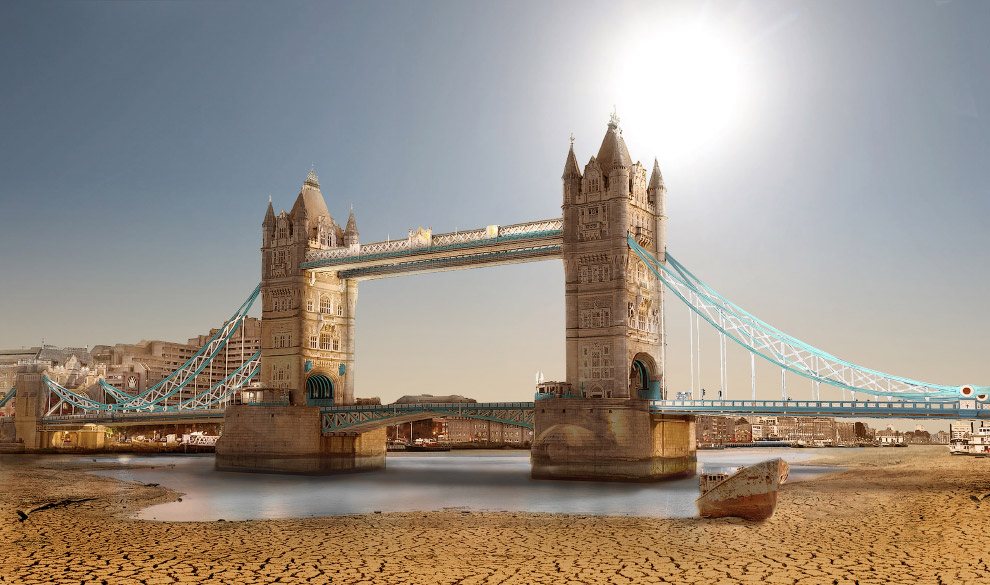 Тауэрский мост в Лондоне во время Великой засухи