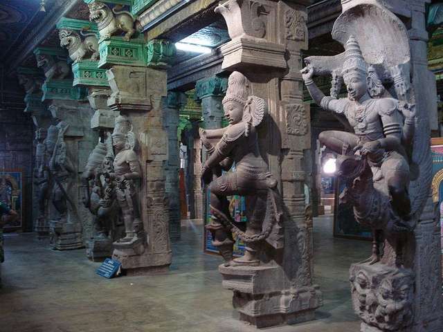 Восхитительный храм Минакши в Индии