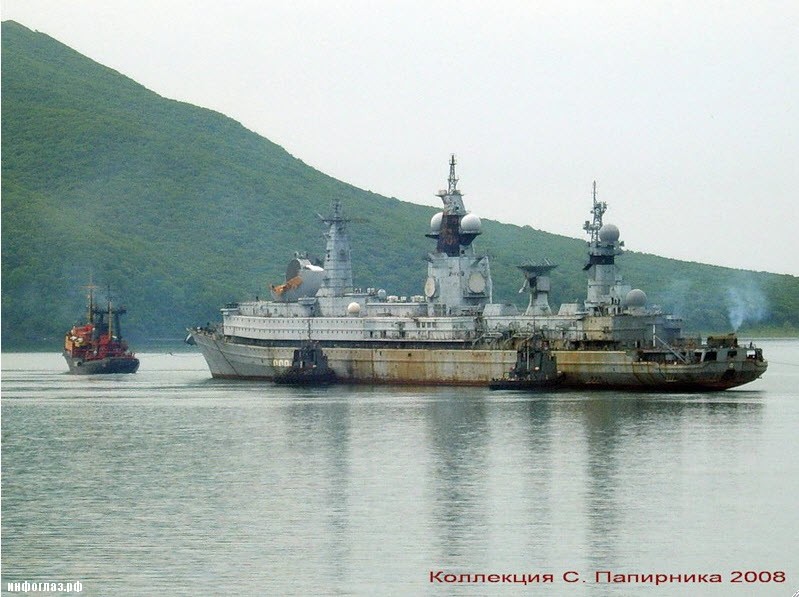 Атомный корабль радиоэлектронной разведки ССВ-33 «Урал»