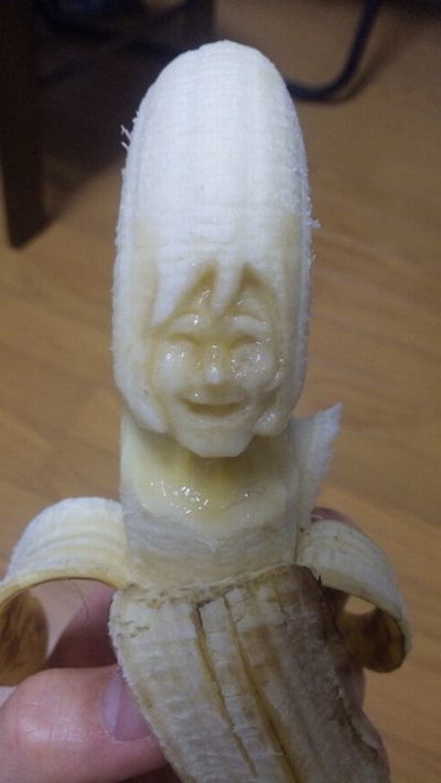 Резьба по бананам (9 фото)