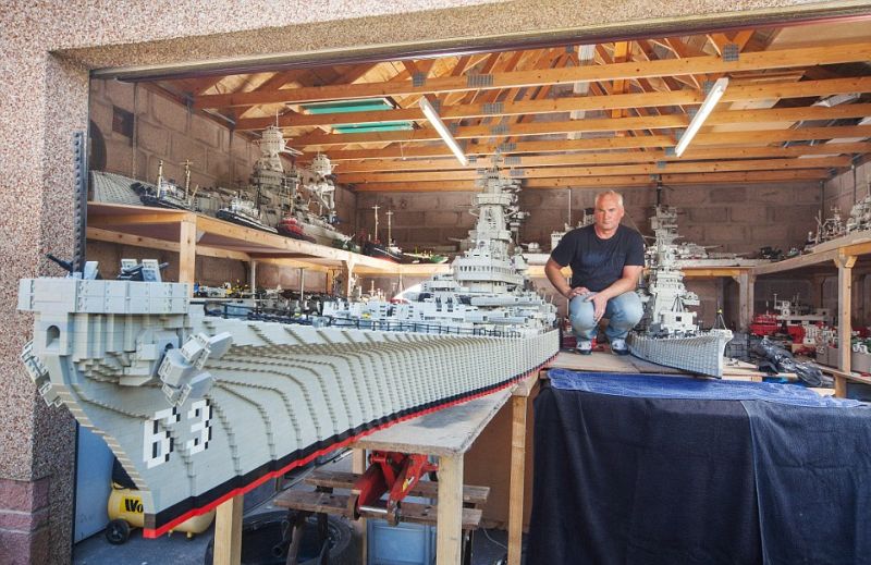 Неудачная попытка построить самую большую в мире модель военного корабля из конструктора