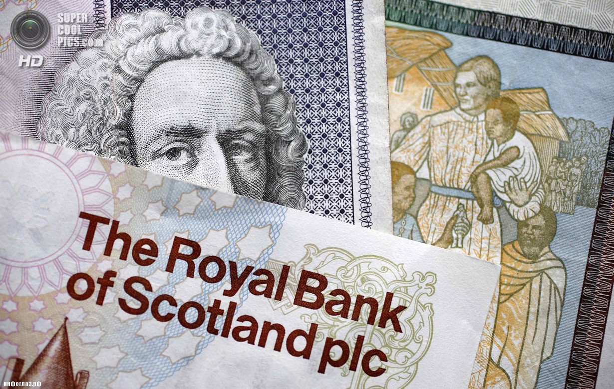 Шотландский фунт. (REUTERS/Suzanne Plunkett)