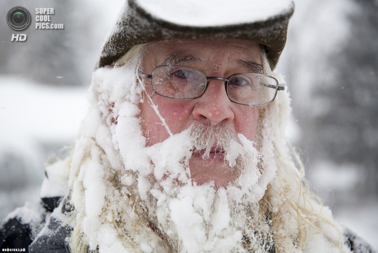 США. Флинт, Мичиган. 5 января. Последствия рекордных морозов. (AP Photo/Michelle Tessier)
