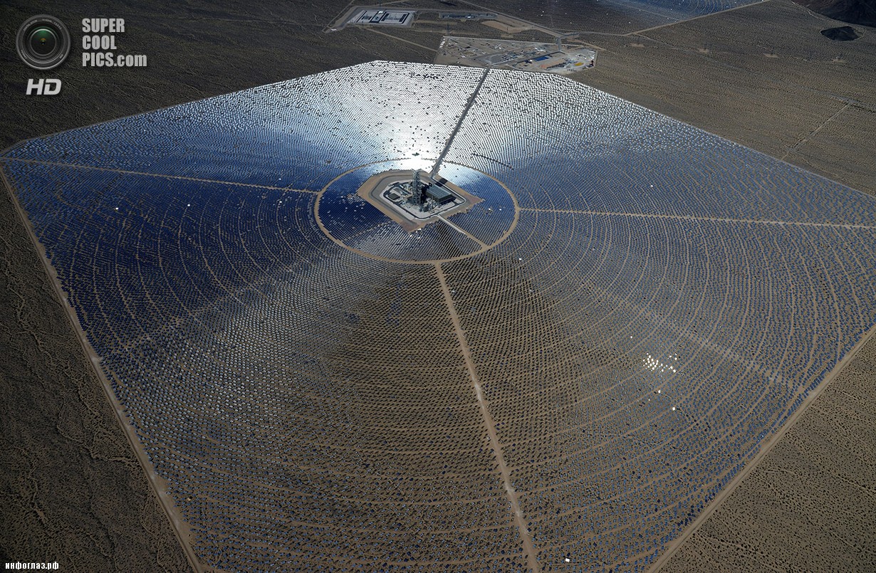 США. Сан-Бернардино, Калифорния. 20 февраля. Одна из трёх электростанций системы «Айванпа». (Ethan Miller/Getty Images)
